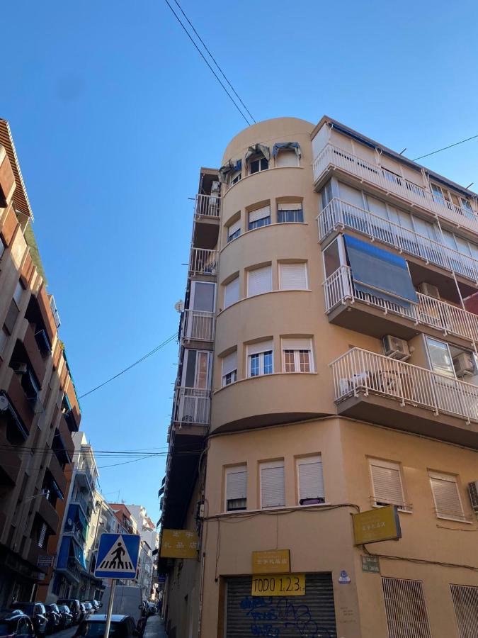 Solymar Poniente Apartamento Recien Reformado A 3 Min De Playa Poniente Y Del Centro Parking Opcional Benidorm Exteriér fotografie